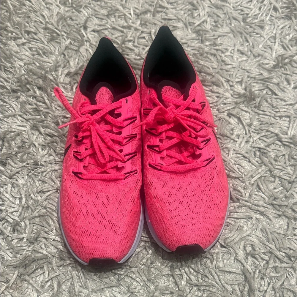 Nike Zoom Pegasus 36 Pink Sneakers - Picture 1 of 5